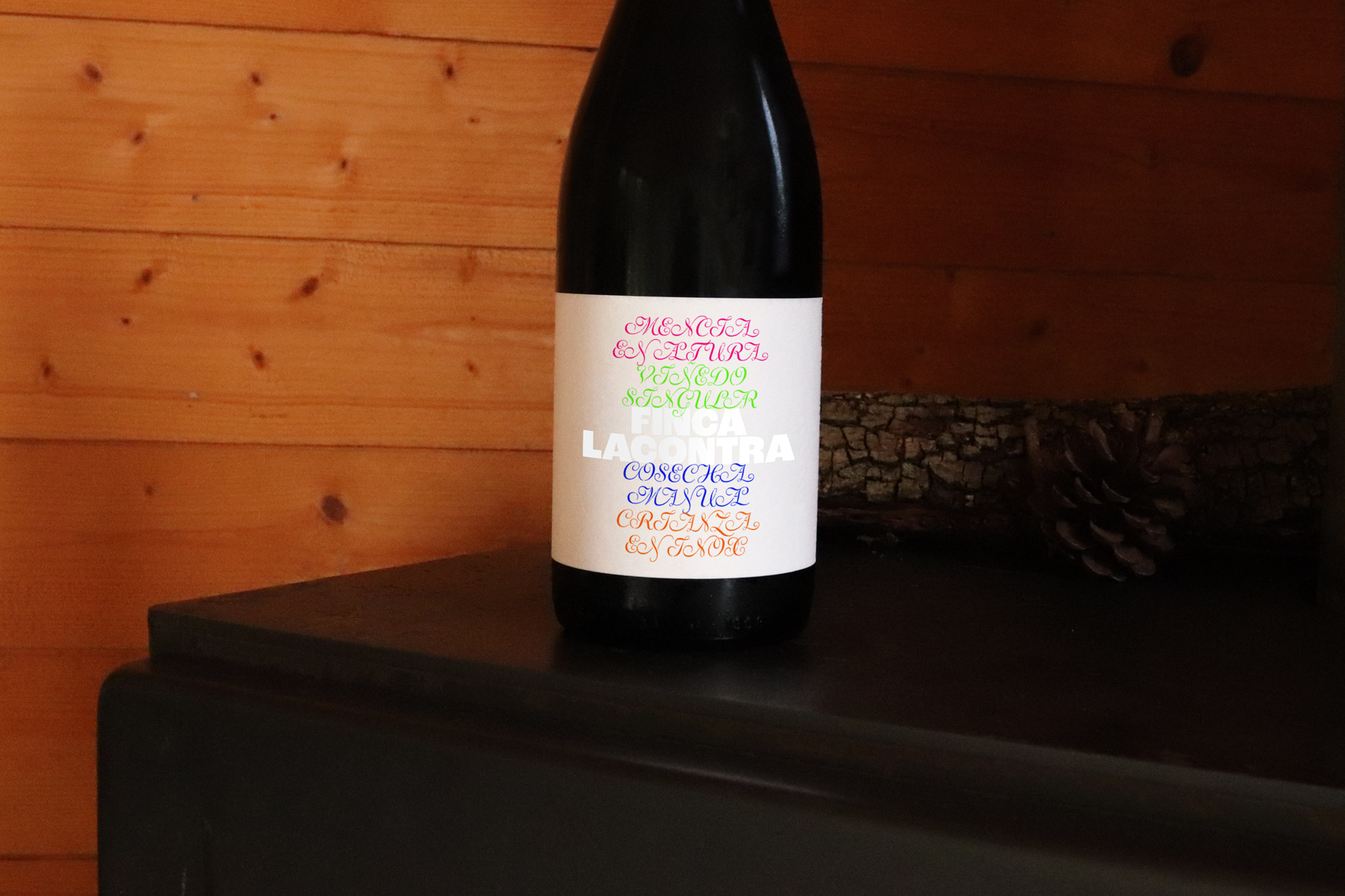 Diseño de etiqueta para elaborador de vinos en la Rioja
